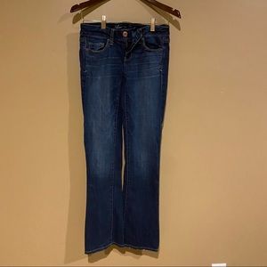 American Eagle Skinny Kick Jeans